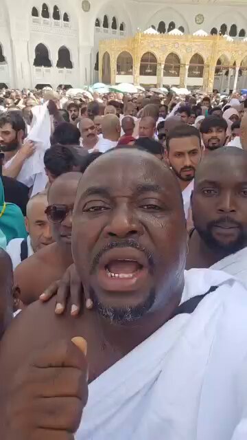 Islamic Gospel Singer Ahmad Alawiye and Alh. Shamsondeen Apelogun Praying For Mufti Diyar at The Umrah 2025. 🕋🕌☪️