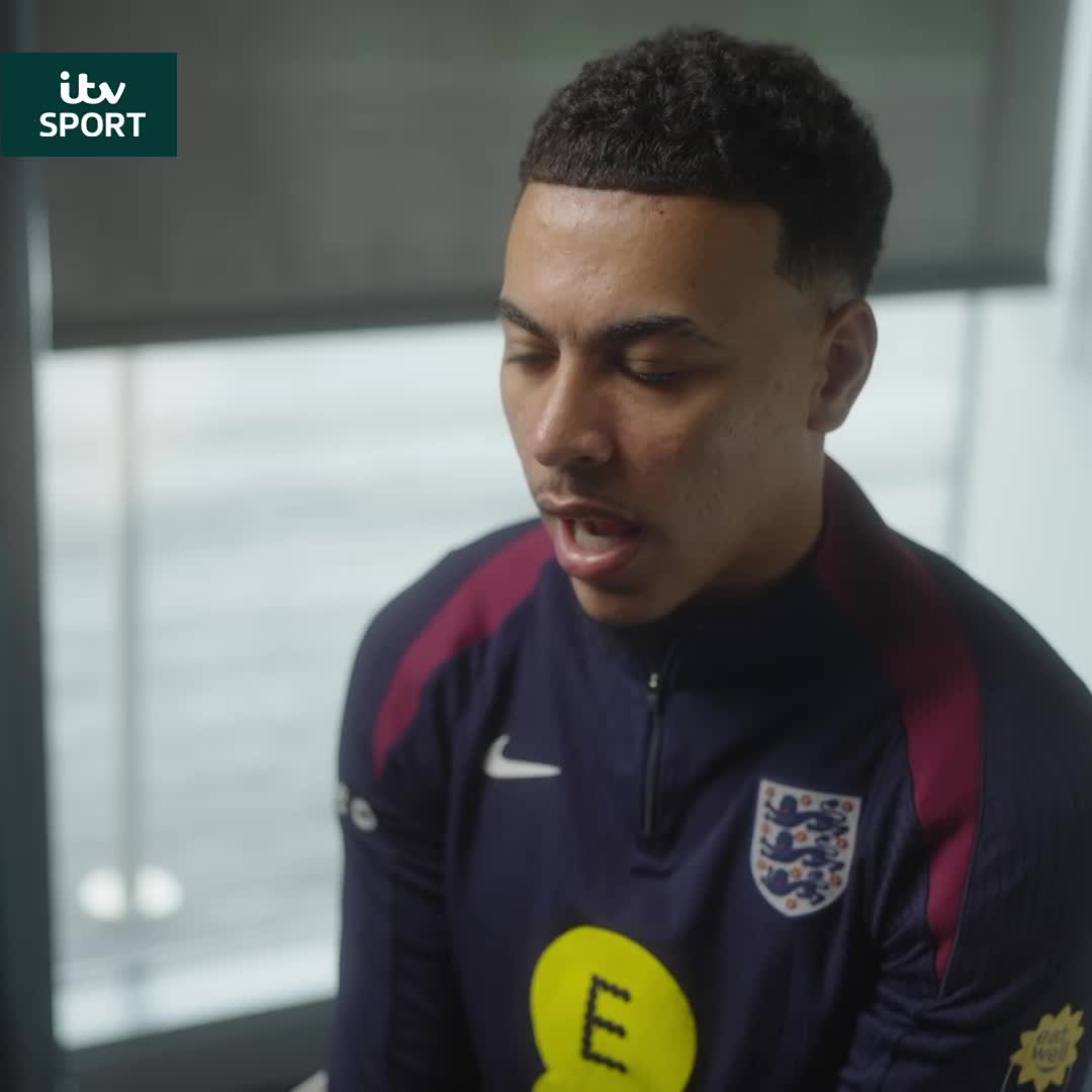 Morgan Rogers has had quite the last 14 months... Signs for Villa ✍️ Premier League debut ⭐️ First Premier League goal ⚽️ Champions League debut ⭐️ Beat Bayern Munich 🙌 England debut 🏴󠁧󠁢󠁥󠁮󠁧󠁿 Champions League hat-trick ⚽️ #ITVFootball | #AVFC | Gabriel Clarke