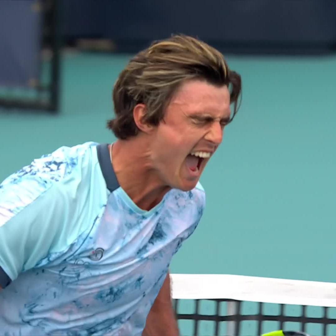 Dream run CONTINUES 😱 Lucky Loser Adam Walton reaches the fourth round at a Masters for the first time, 7-6 4-6 6-4 over Coleman Wong. #MiamiOpen