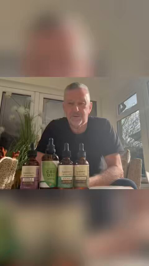 Thought I would show you the main few Supreme CBD - UK’s #1 CBD OIL products, the oil will always be my main one for sleep but I have also been taking the collagen, seamoss and lions mane drops from Supreme CBD - UK’s #1 CBD OIL and the copper hot patches which have been great for any aches and pains 👍 Try it, even better you get 40% off at checkout with ALDO40 let me know how you get on folks #supremecbd #ad