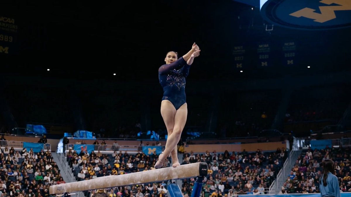 Pure elation for Ciena Alipio after she scored her first-ever perfect ๐ on balance beam to win a share of the Big Ten Conference title! ๐ค