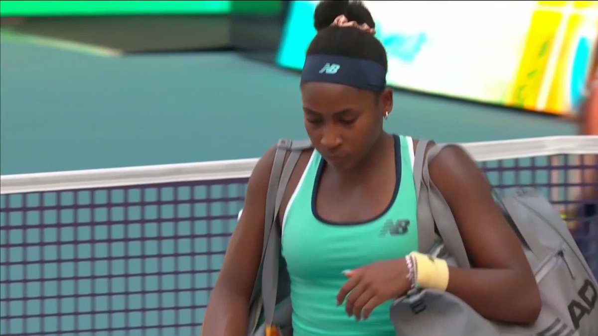 Coco Gauff is out of the Miami Open following a straight sets defeat to Magda Linette 🎾