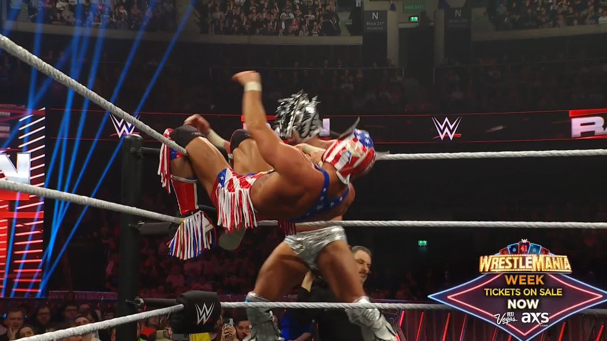 El Grande Americano just UNMASKED Dragon Lee! #WWERaw