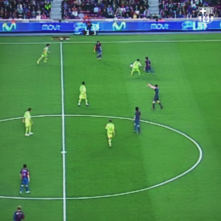 Lionel Messi vs. Getafe em 2007. 😵