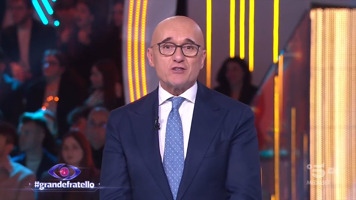 Giglio, benvenuto in studio! ✨ #GrandeFratello