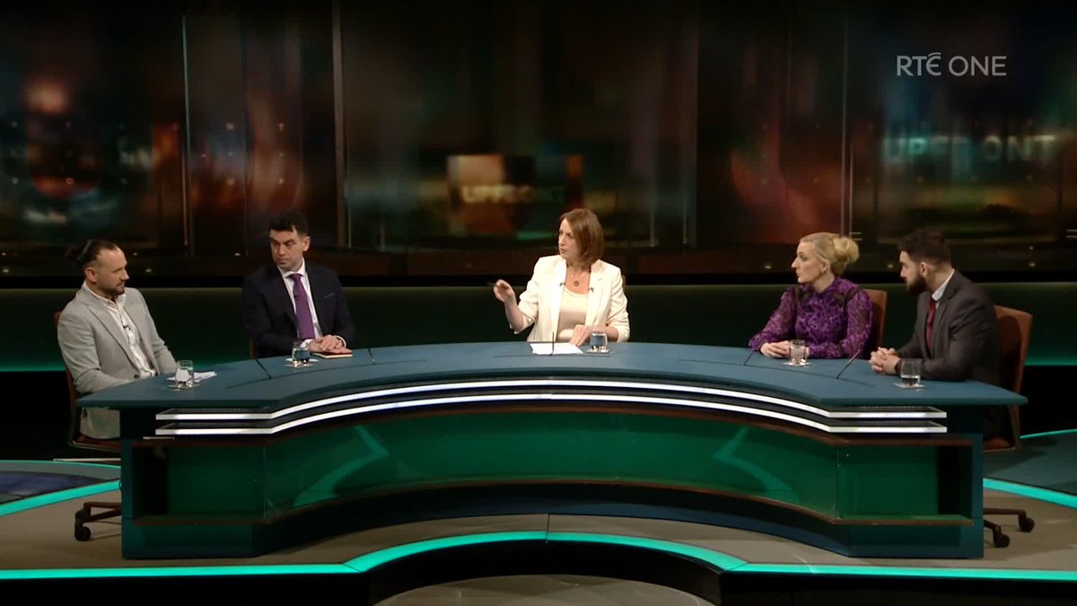 "If a burglar breaks in, most men and women would expect the man to get the baseball bat and go and deal with that" Ben Scallan 🇮🇪 gives his thoughts on #Adolescence and what masculinity means to him #RTÉUpfront RTÉ One | RTÉ News