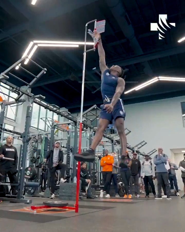 The action doesn't stop here! 🦅 Head over to WarEagle+ for exclusive interviews and behind-the-scenes access to Auburn Pro Day 2025!