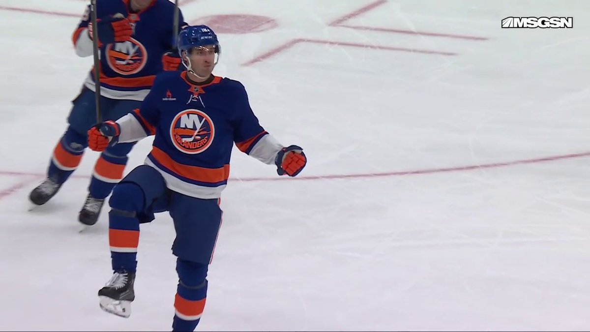 Yo Pierre! 👀 The New York Islanders strike first in this crucial Eastern Conference matchup!