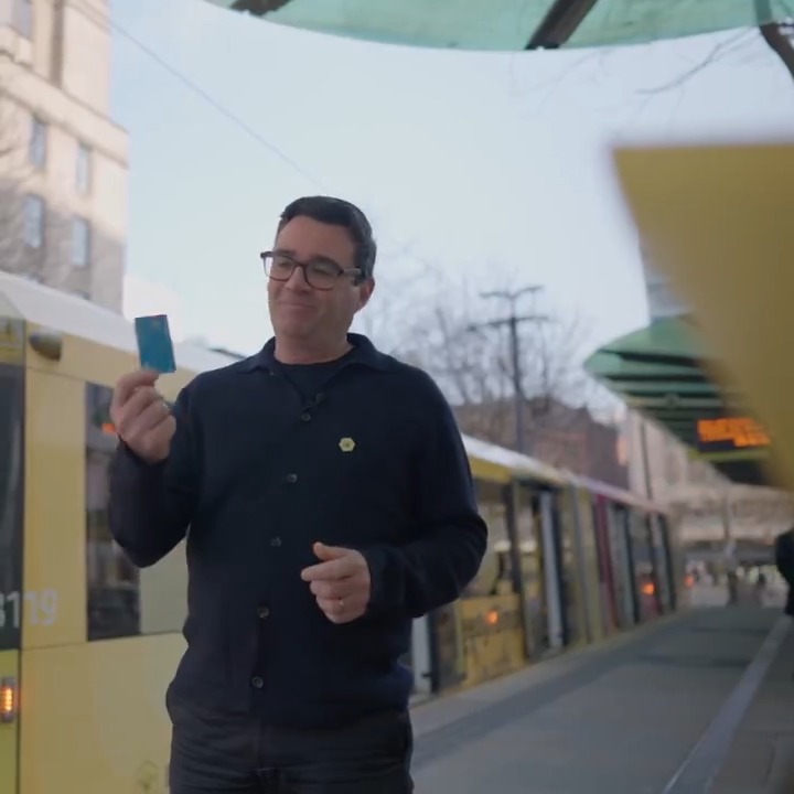 Yesterday I took a journey to demonstrate the benefits of GM’s newly-integrated public transport system.👇🏻