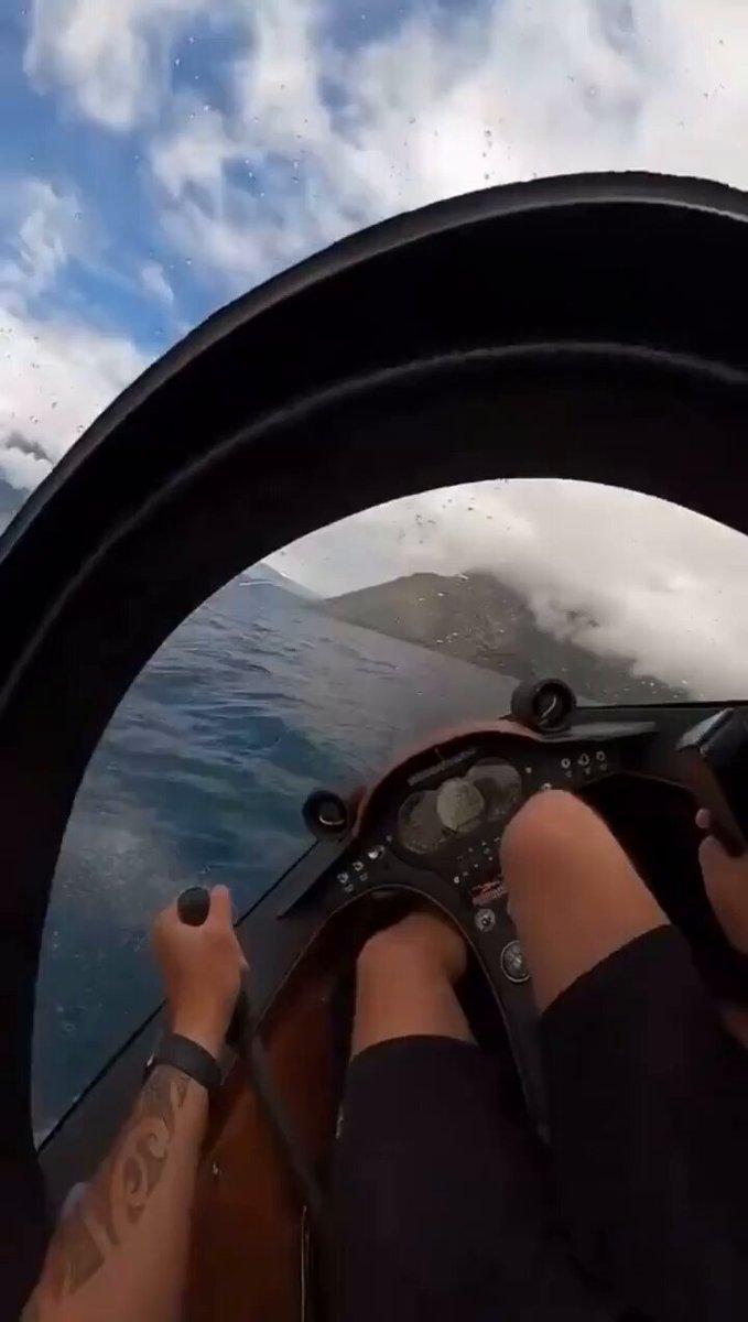 Semi-submersible speed boats allow their users to both go underwater and cruise over it!