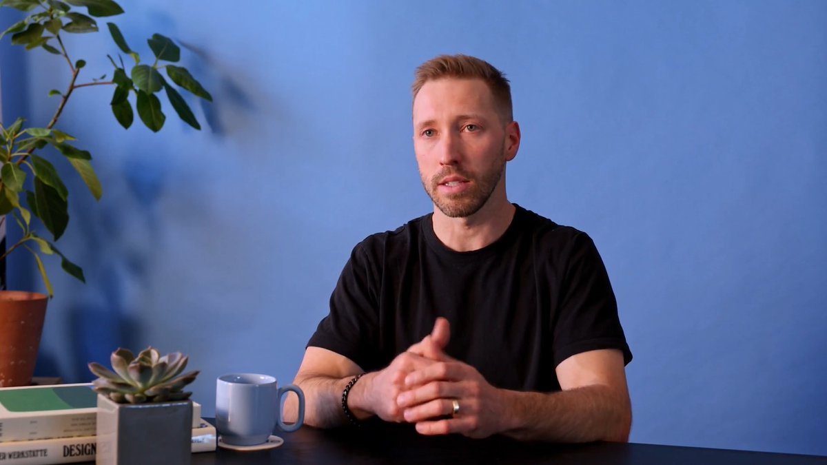 Our bet: AI + the power, control, and security of visual development is how builders will go from idea to launch to scale. 🚀 This is more than a sneak peek — it’s our vision for #BubbleAI. Watch 👇