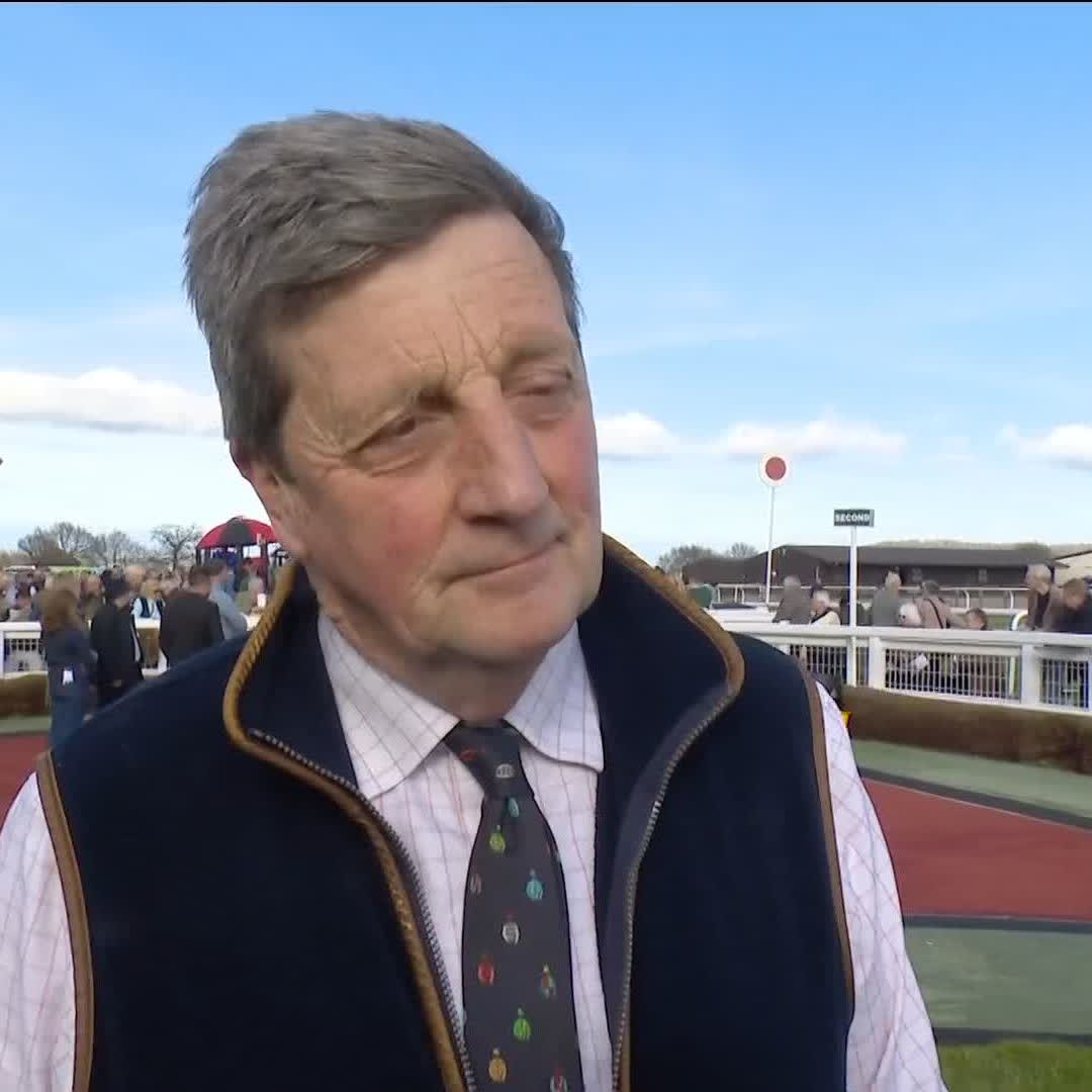 🗣️ "That's the plan at the moment." Golden Ace 🔜 Punchestown Jeremy R.M. Scott on his Champion Hurdle heroine, love for Punchestown &amp; more with Jess Stafford 👇🏻