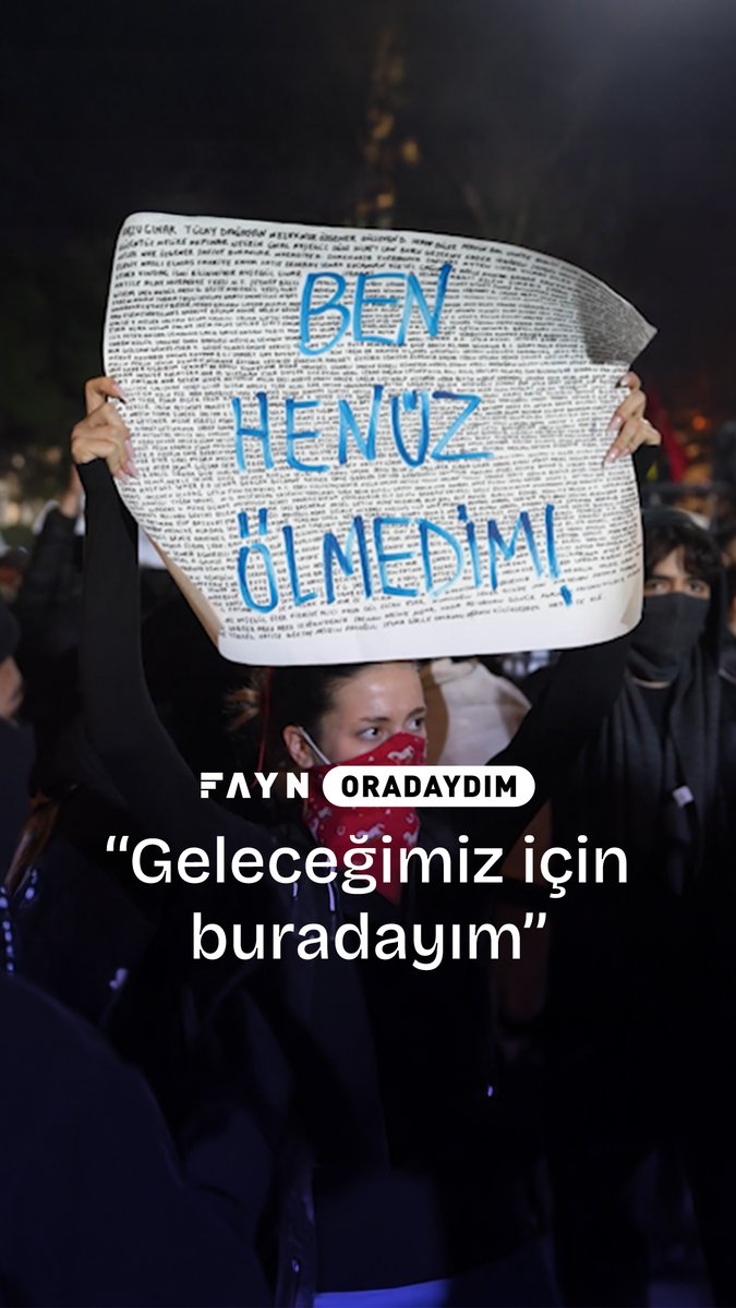 “Bugün otokrasiyi kabul etmediğim için buradayım. Cumhuriyet için buradayım. Geleceğimiz için buradayım. Cumhuriyet’i kaybettiğimizde bunun geri dönüşü yok. Biz artık son düzlükteyiz.” Saraçhane'de 6. gün: