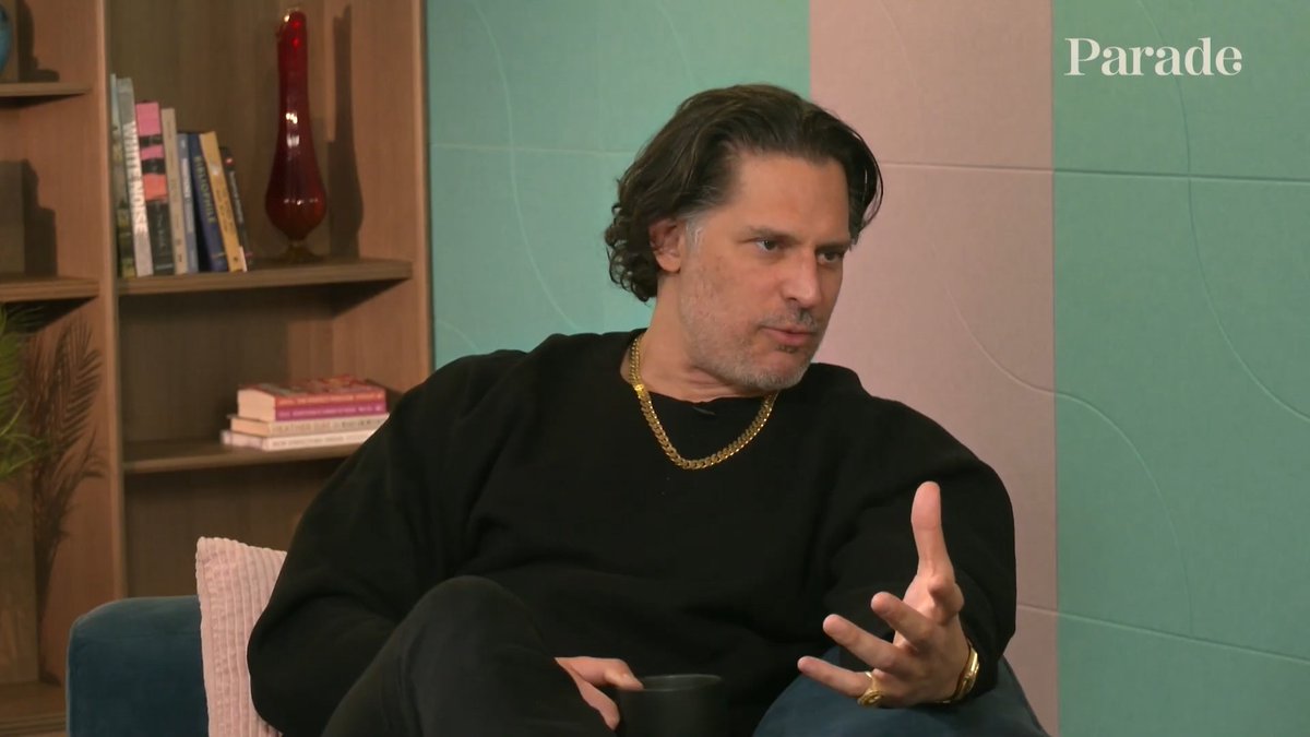 Joe Manganiello on his conversation with Oda about Crocodile: "I had the opportunity to talk to Oda about my thoughts on where his scar came from, how the loss of the limb happened and the hook was replaced, his new choice of profession as casino owner and mob boss rather than pirate, the devil fruit."