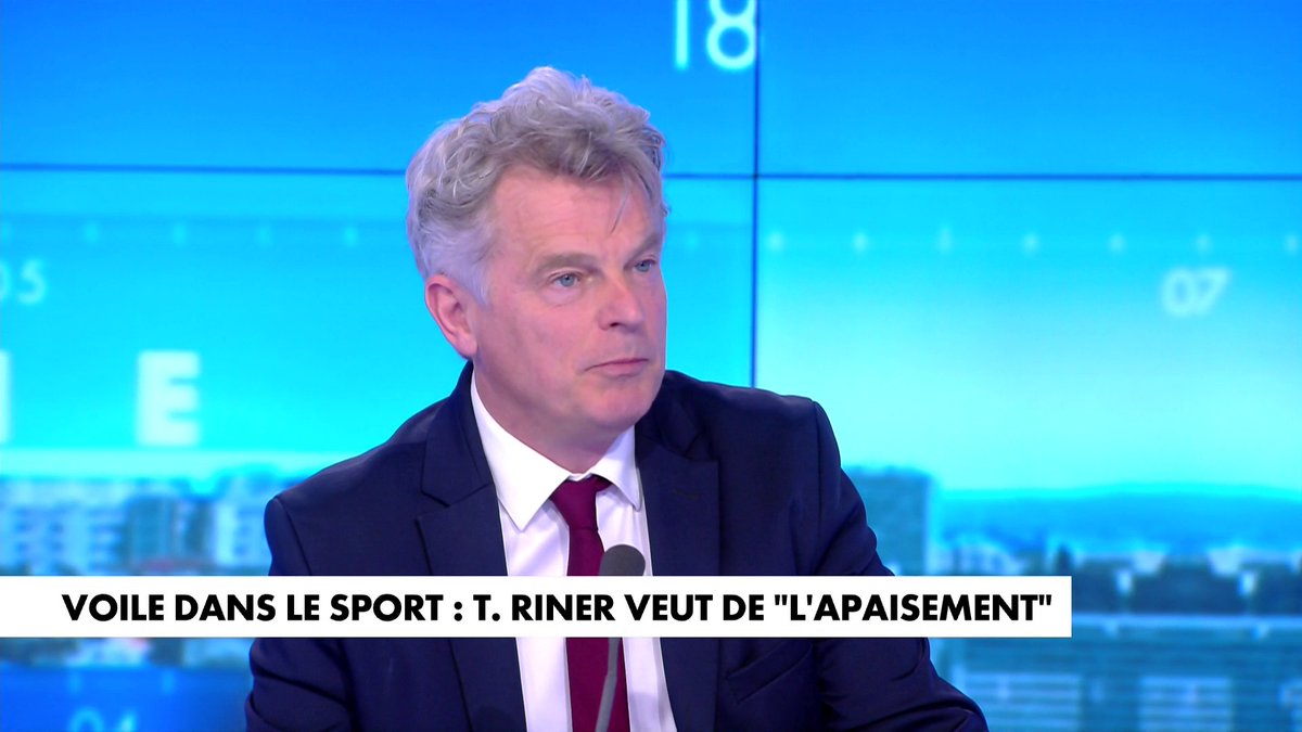 Fabien Roussel : «Je suis pour qu'on inscrive, dans un texte de loi, les principes de la charte olympique. C'est-à-dire, pas de manifestations, pas de démonstrations religieuses ou politiques dans le sport.» #Punchline