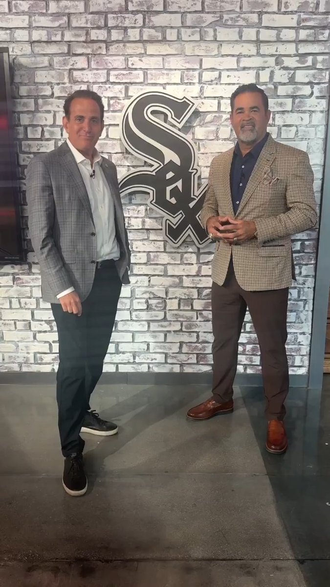 White Sox fans! Opening Day is TWO days away and Chuck Garfien and Ozzie Guillen want to know your favorite White Sox Opening Day memories. Let us know in the comments 👇