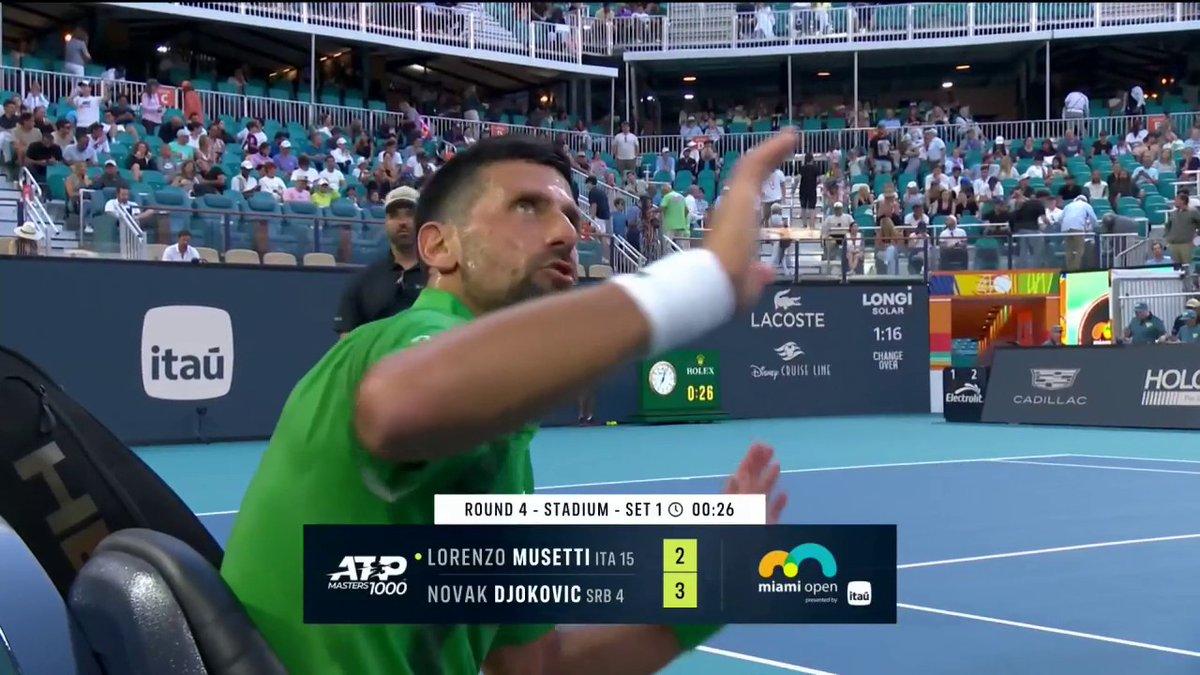 Djokovic was not pleased with the chair umpire's implementation of the serve clock 🤨⤵️ #MiamiOpen