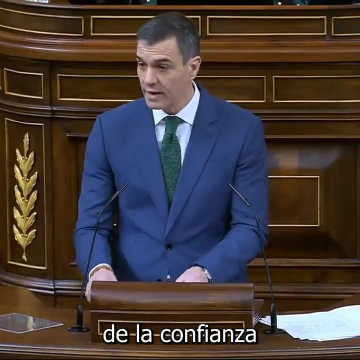 Los mismos de siempre vuelven a la carga y hablan de elegir entre la seguridad y el bienestar de la gente. Les demostraremos que se puede hacer ambas cosas. Aumentaremos la inversión en seguridad y defensa, sin tocar un céntimo del gasto social o medioambiental.