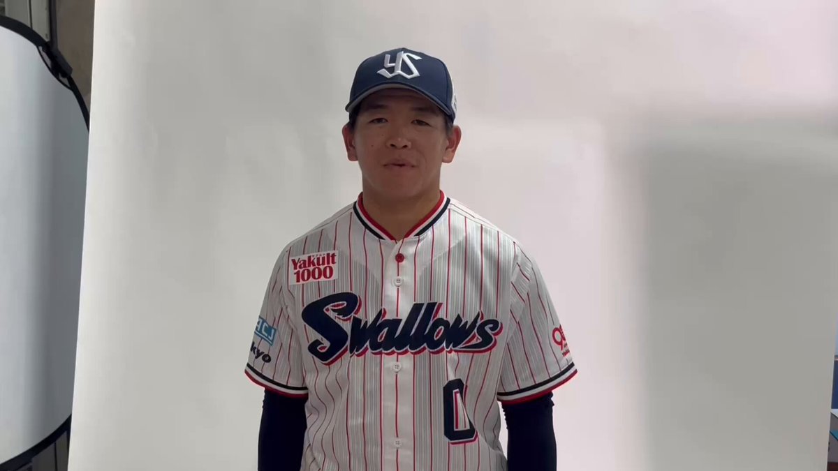 本日のグルメ紹介は #並木秀尊 選手です❗️ 昨年のファン感謝デーで、 並木選手より『韋駄天丼』のリクエストがありましたので商品化しました👏👏 大人気『"並盛"じゃなくて"大盛"だよポテト』も販売します🍟 並木選手グルメを食べて"足"速くなってください😁🏃‍➡️ 並木選手グルメ情報はこちら⏬ 開幕シリーズチケット情報はこちら⏬ #神宮グルメ #球場グルメ #選手グルメ