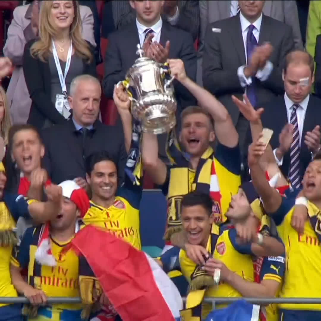 2014 as player 🏆 2015 as player 🏆 2020 as manager 🏆 Mikel Arteta 🤝 Emirates FA Cup