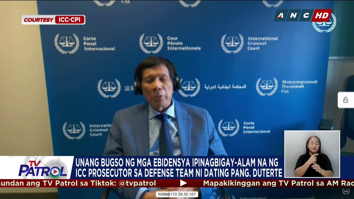 Isinumite ng mga tagausig ng ICC sa kampo ni dating pangulong Rodrigo Duterte ang mahigit 100 ebidensya kaugnay ng kasong crimes against humanity. Naghahanda naman ang kampo ng mga umano'y biktima ng war on drugs para sa paglahok sa magiging paglilitis.