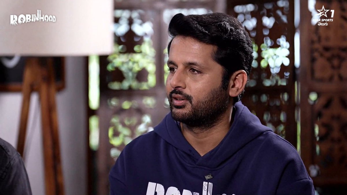 నితిన్ - వెంకీ కుడుముల కాంబినేషన్ అంటే అంచనాలు ఒక రేంజ్లో ఉంటాయి 🔥 మరి RobinHood మూవీ ఎలా ఉండబోతోందో nithiin మాటల్లోనే వినేద్దామా! పూర్తి వీడియో కోసం రేపు 6.30PM కి Star Sports1 Telugu కి ట్యూన్ ఇన్ అయిపోండి 😃 #RobinHood #Nithiin #IPLOnJioStar #StarSportsTelugu