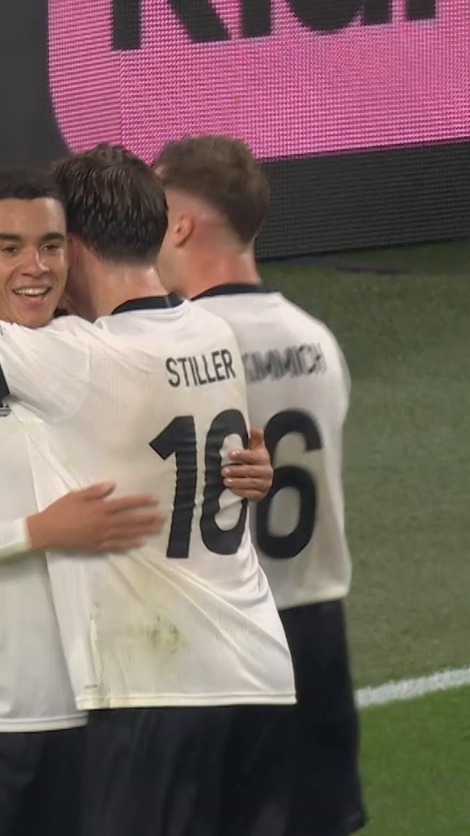 🇩🇪 Jamal Musiala en mode filou⚽😉#GERITA #UNL