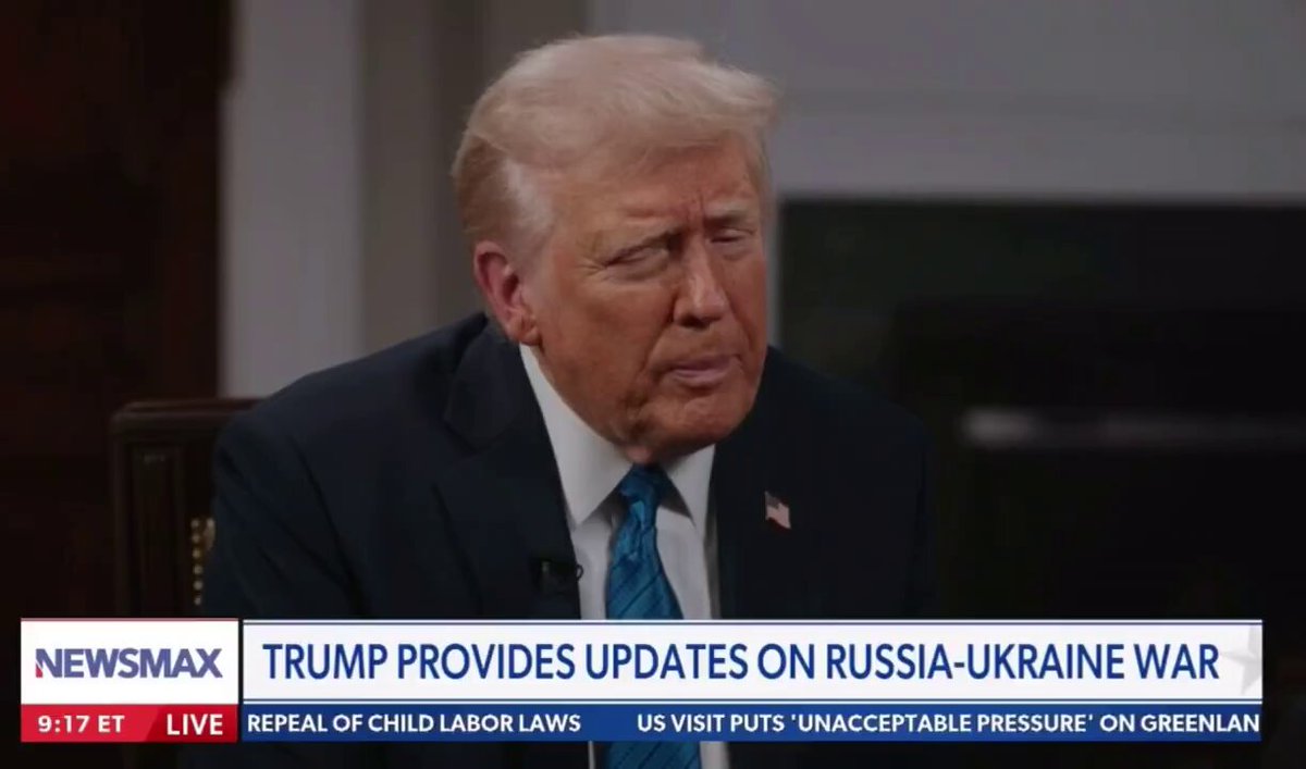 Трамп: Украинские солдаты были окружены на прошлой неделе. Они теряют по 2500 человек в неделю. Русские, украинцы — неважно. Это бойня. Поле боя выглядит как Вторая мировая. Руки, ноги, головы повсюду. Дроны захватывают власть. Я просто хочу, чтобы это прекратилос