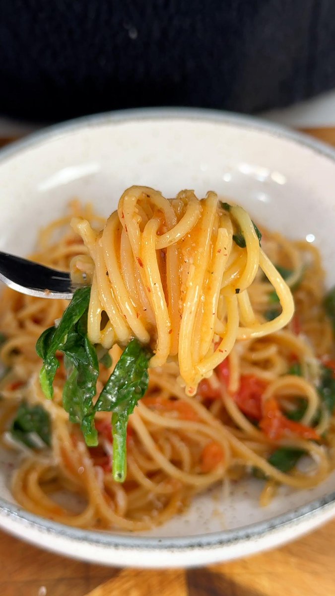 Megan Markle Viral Spaghetti Recipe