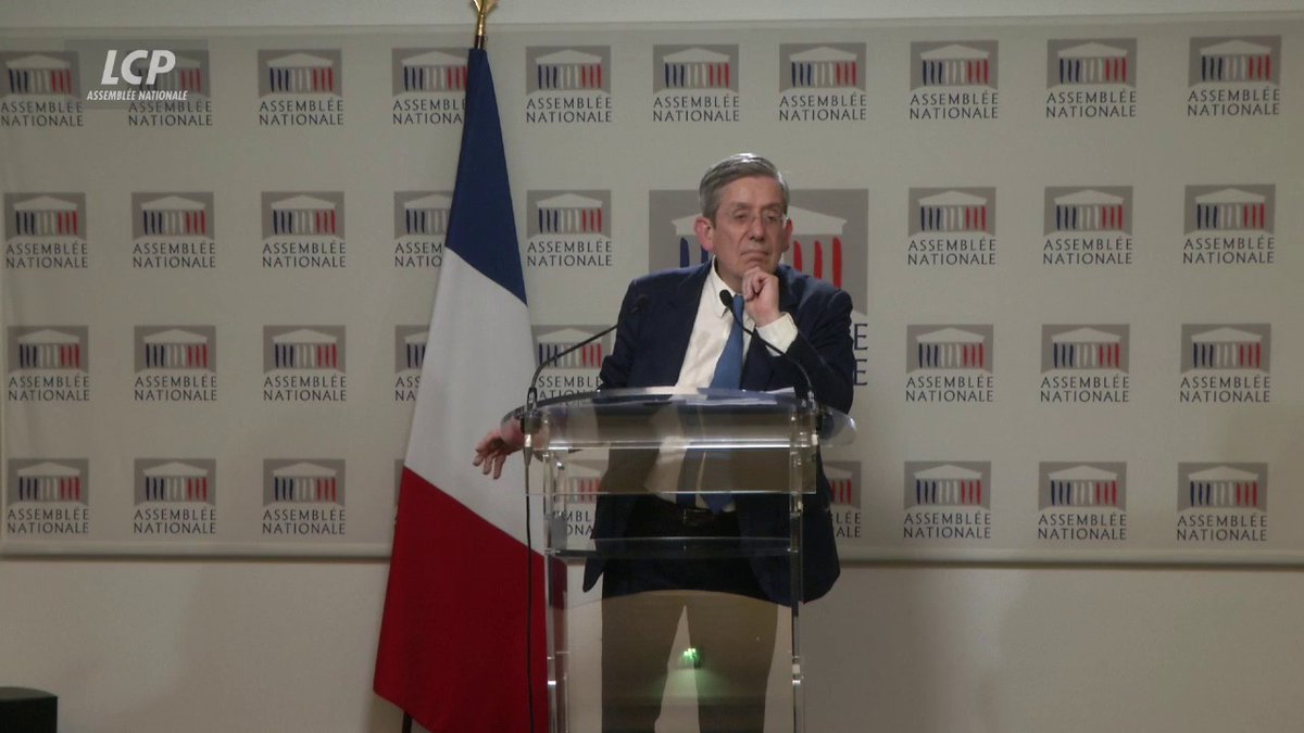 Dérapage du déficit public : "Pour moi, le responsable, c'est le ministre en charge de ce dossier. Si vous commencez à dire 'c'est la faute aux services, c'est pas moi, c'est mon directeur de cabinet', ça veut dire que vous n'existez pas", estime Charles de Courson. #DirectAN