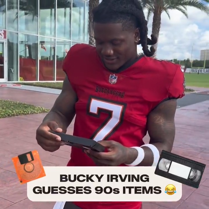 Oh, how times have changed. Mar’keise Irving guesses 90s items 📼 😂