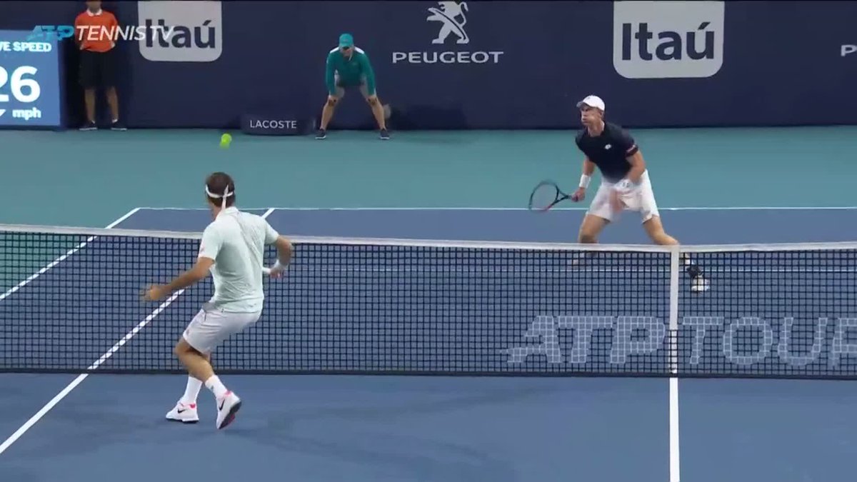 Just a gentle reminder that Roger Federer did THIS at 37