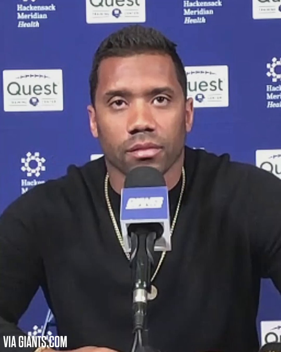 Russell Wilson says he expects to be the Giants' starting QB and is ready to "rock and roll every day" He adds that the Giants are looking for a leader and he wants to help fill that role