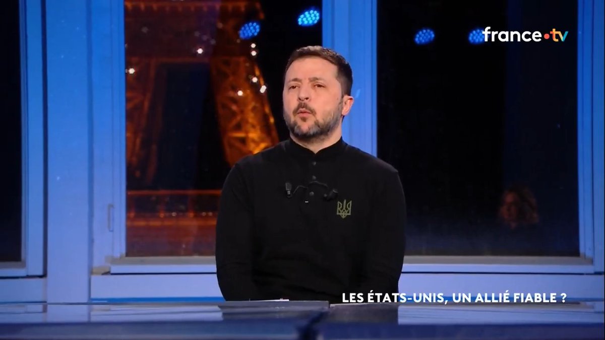 🔴🗣 "Je ne peux pas ne pas être reconnaissant à l'Amérique. Cependant, je considère malheureusement qu'elle se trouve très souvent sous l'influence du narratif russe, ce que nous ne pouvons pas accepter." Les mots forts du président ukrainien Volodymyr Zelensky.