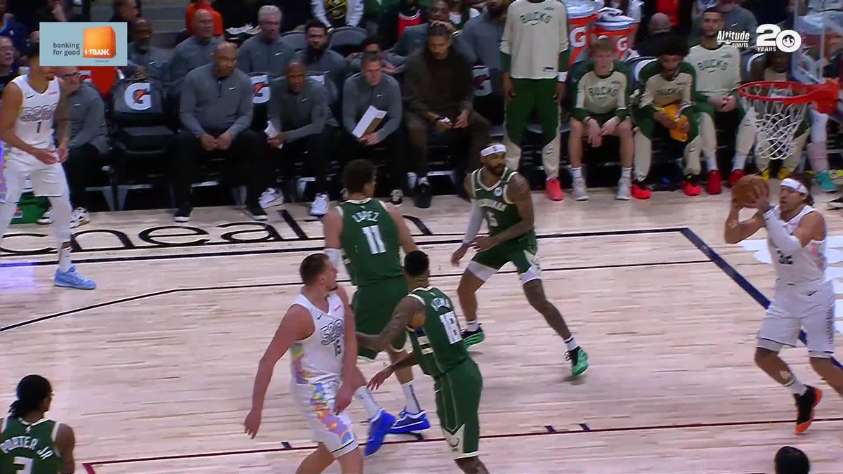 JOKIC WITH THE ASSIST OF THE YEAR?! 😱
