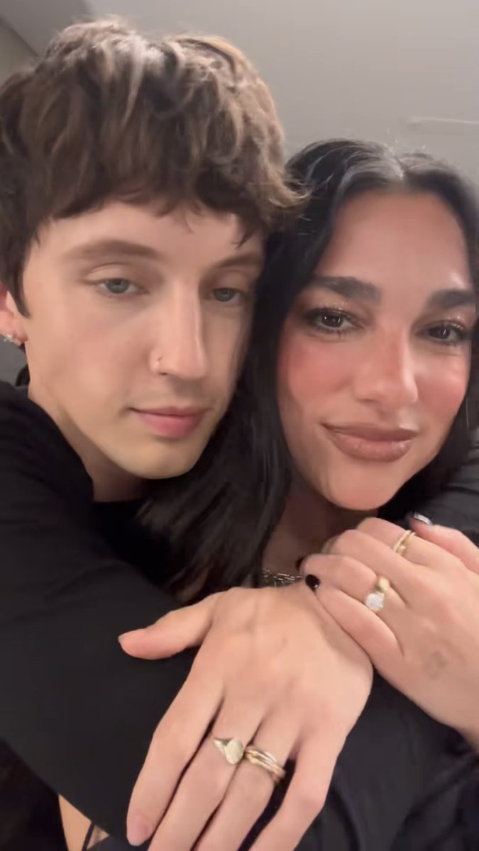 📹 | DUA LIPA and 👼🏼 promoting their upcoming remix via TikTok! (27/03)