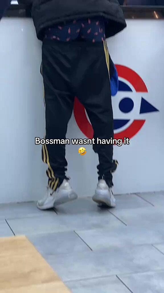 A Kilburn (NW London) Bossman reminds his customer who the boss is