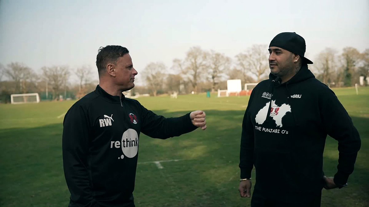 🗣️ "When they see people they can aspire to they practice more." Leyton Orient manager Richie Wellens chats to Arvi Sahota from The Punjabi O's about how he hopes to help increase the South Asian representation in football.