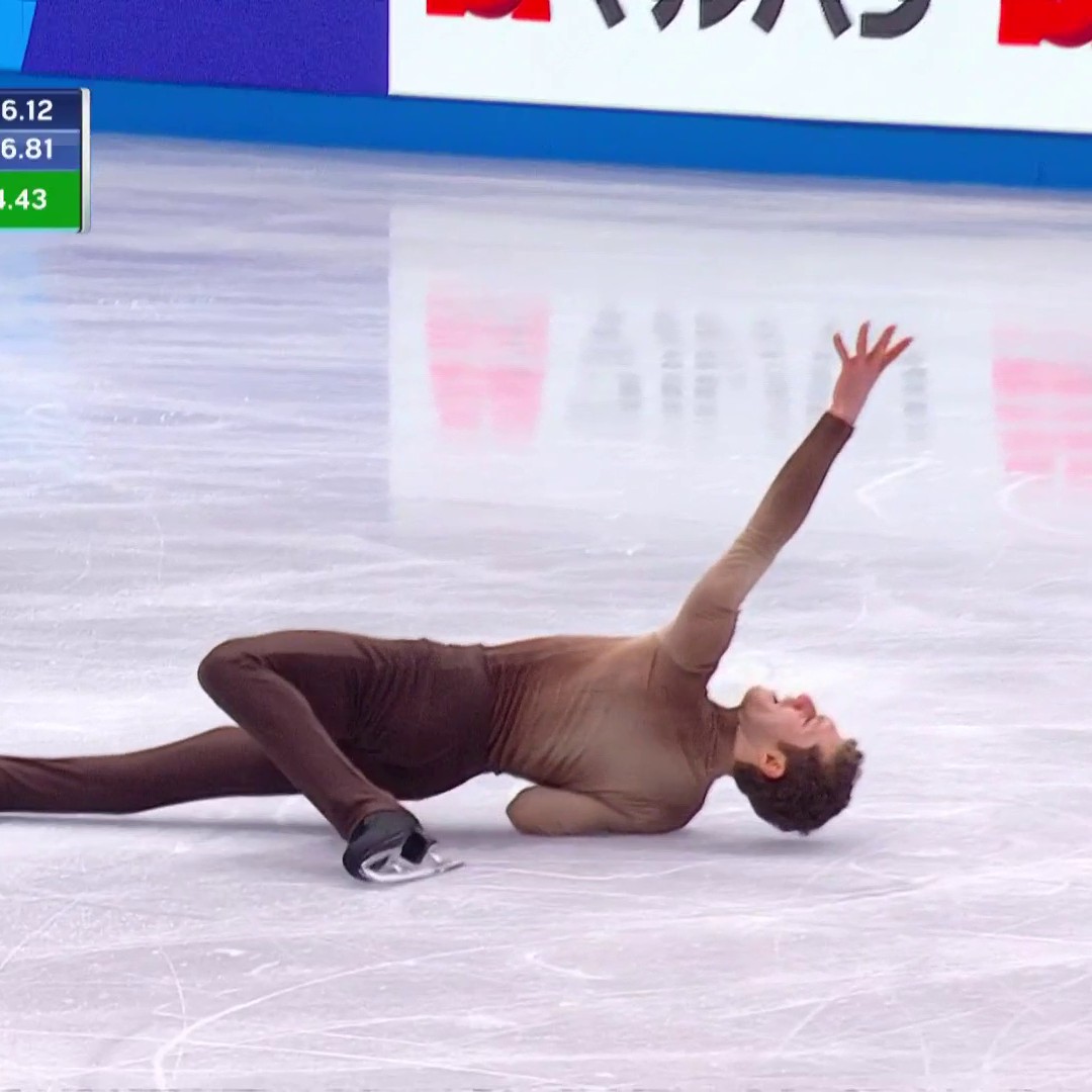 Jason Brown shines in his return to the ice at #WorldFigure and the crowd reaction says it all. 👏 📺 USA Network