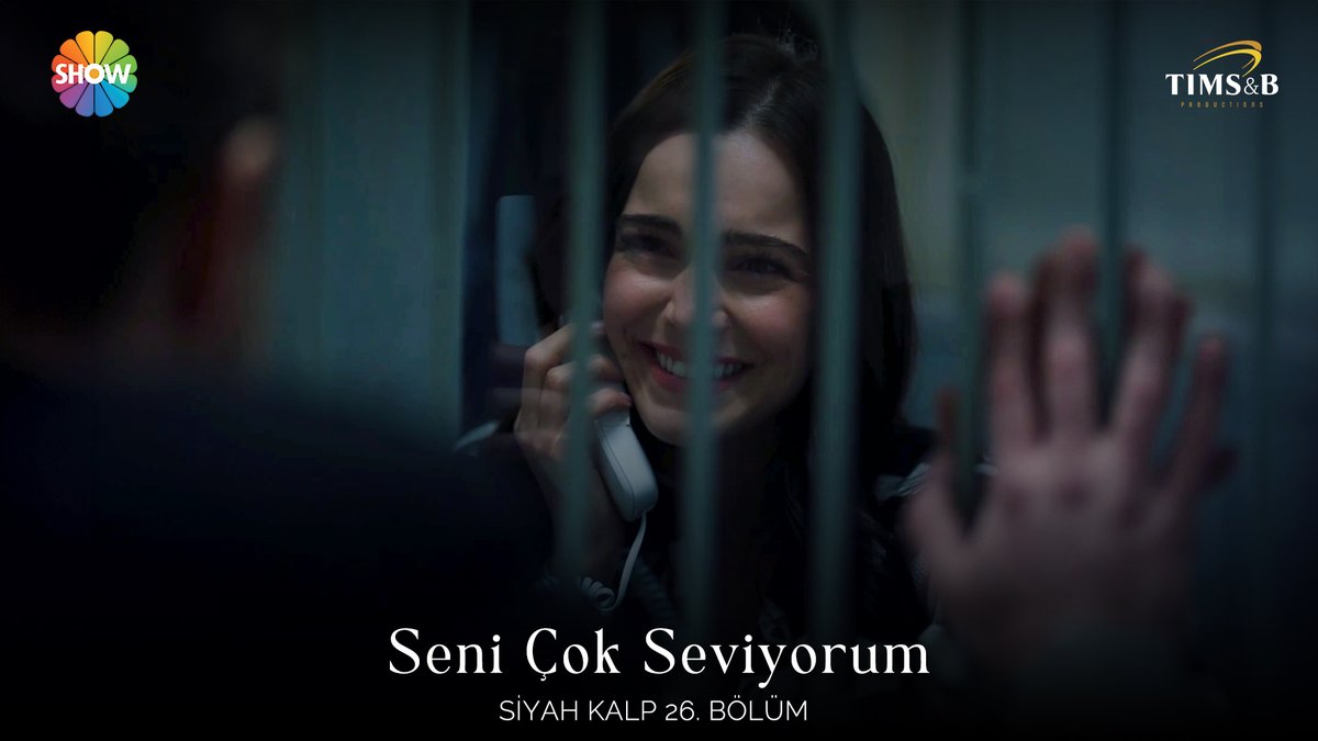 Melek, her zaman Cihan’ın arkasında. 🥹 #SiyahKalp @showtv TIMS&B Productions