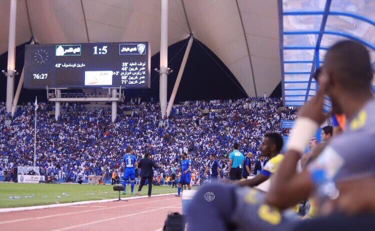 مستحيل يمر ديربي الهلال و النصر بدون مانستذكر ليلة الهروب الكبير و الدعس الكروي الي صار في المباراة والله الهلال طبق مقولة كل ليلة ديربي هي اسوأ كوابيسكم في هالمباراة 😰!