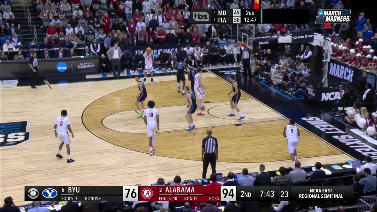 ALABAMA SETS THE RECORD FOR MOST THREES IN AN NCAA TOURNAMENT GAME 🤯 #MarchMadness