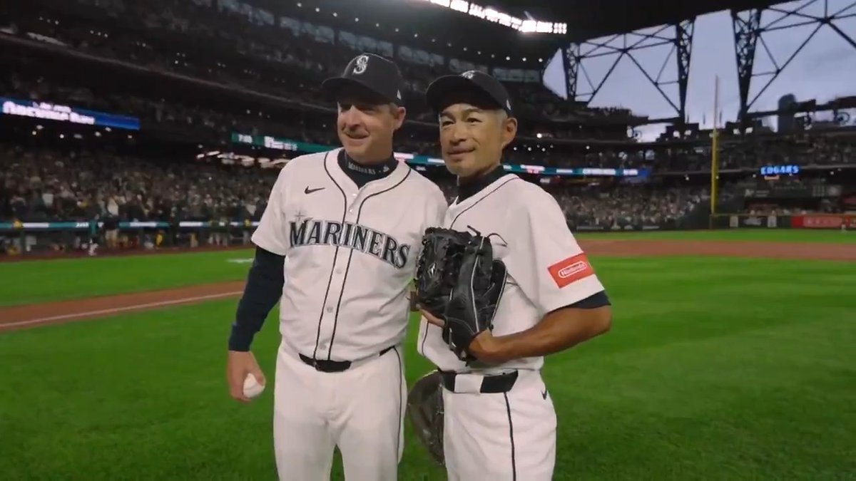 イチローが始球式！ 84マイル(135キロ)を計測🔥 51歳のイチローが豪速球を披露 🎥MLB #イチロー #マリナーズ