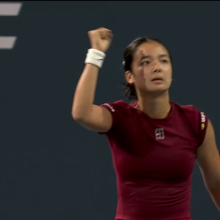 Alex's dream is still alive! 😱 Eala fights back to win the second set 7-5. #MiamiOpen