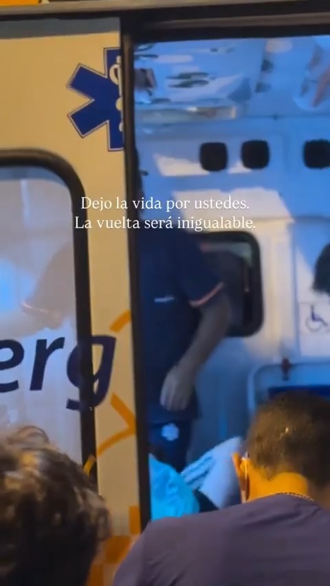 "Maxi Trusso": Por lo que le sucedió tras tirarse al público durante su recital en Niceto Club