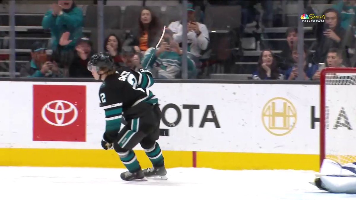 You're going to want to watch this Will Smith goal in the shootout on repeat 🔁