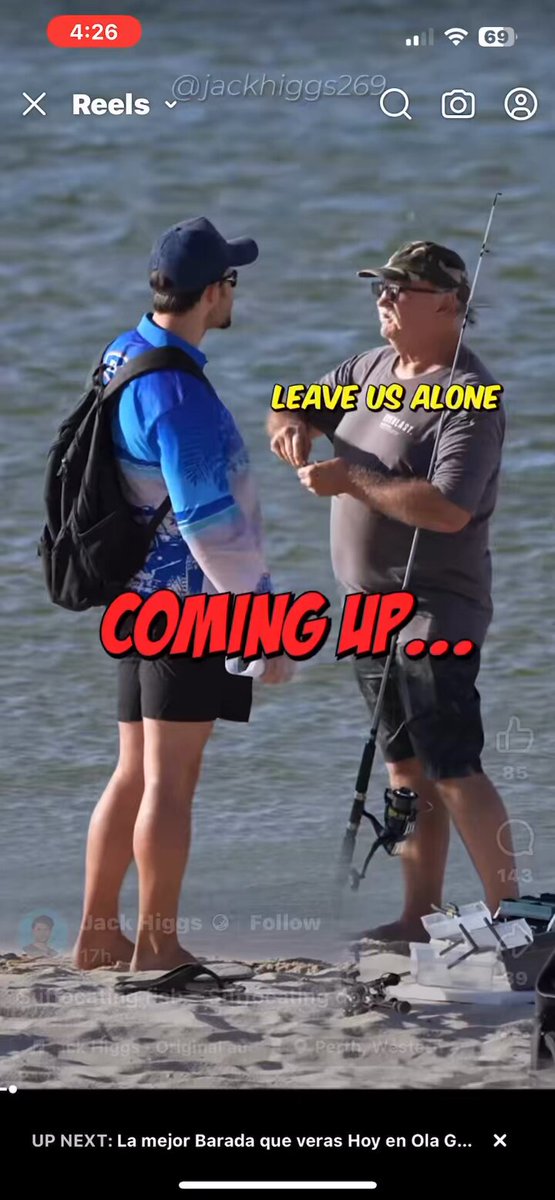😂😂😂😝 Fucken male Karen is wearing a “boating, camping, FISHING” cap and shirt…..🤡 There are some 🧠 💀 dipshits out there….