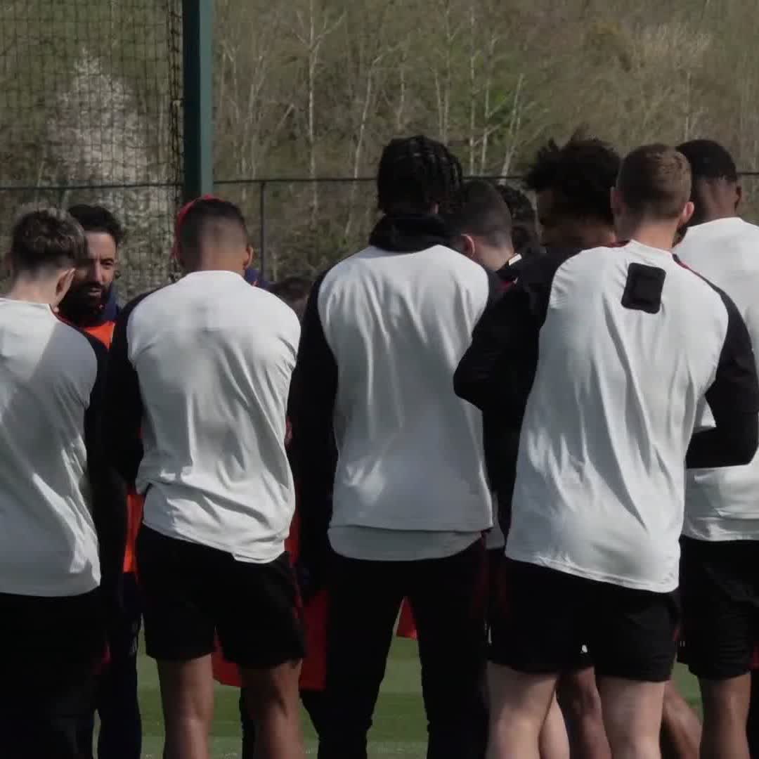 Could Amad Diallo return to Manchester United before the end of the season? 🔴 Paul Gilmour reports as Ruben Amorim's side train ahead of their game with Nottingham Forest on Tuesday 🎤