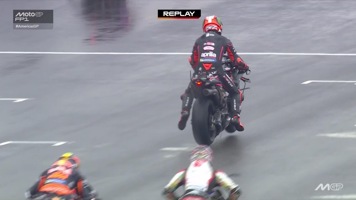 Bez' nightmare start goes on and on 😱 #AmericasGP 🇺🇸