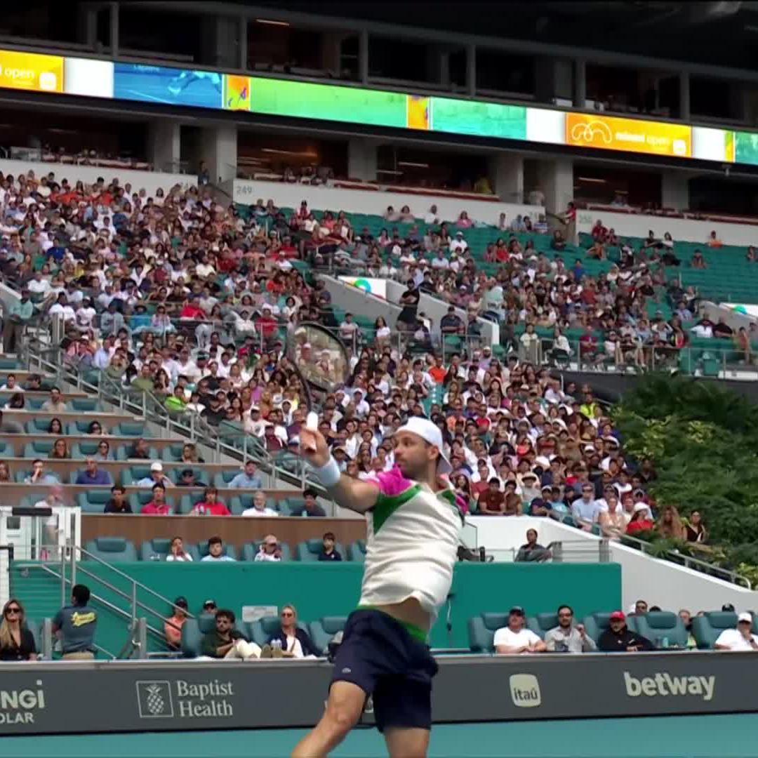 Air Grigor ✈️ Grigor Dimitrov with a touch of class. #MiamiOpen